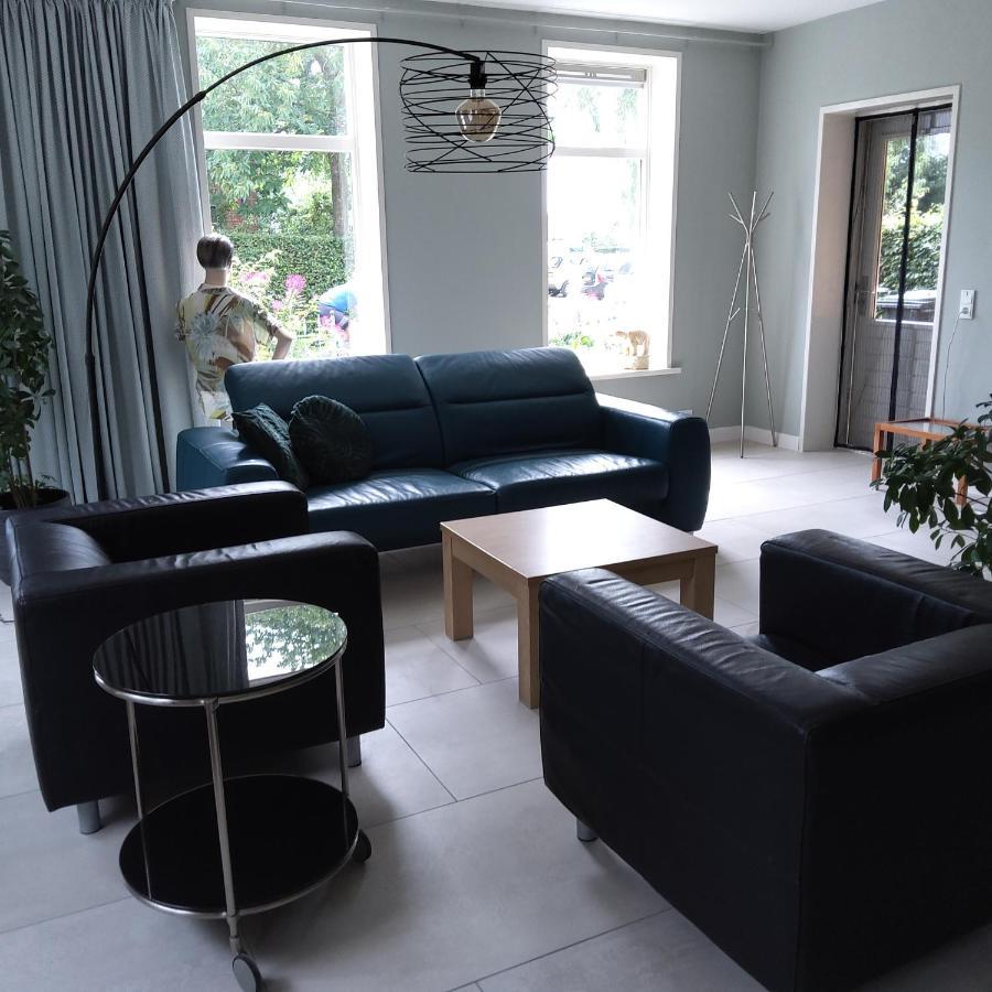 Ezinge Bed & Breakfast Appartement 'T Haventje מראה חיצוני תמונה