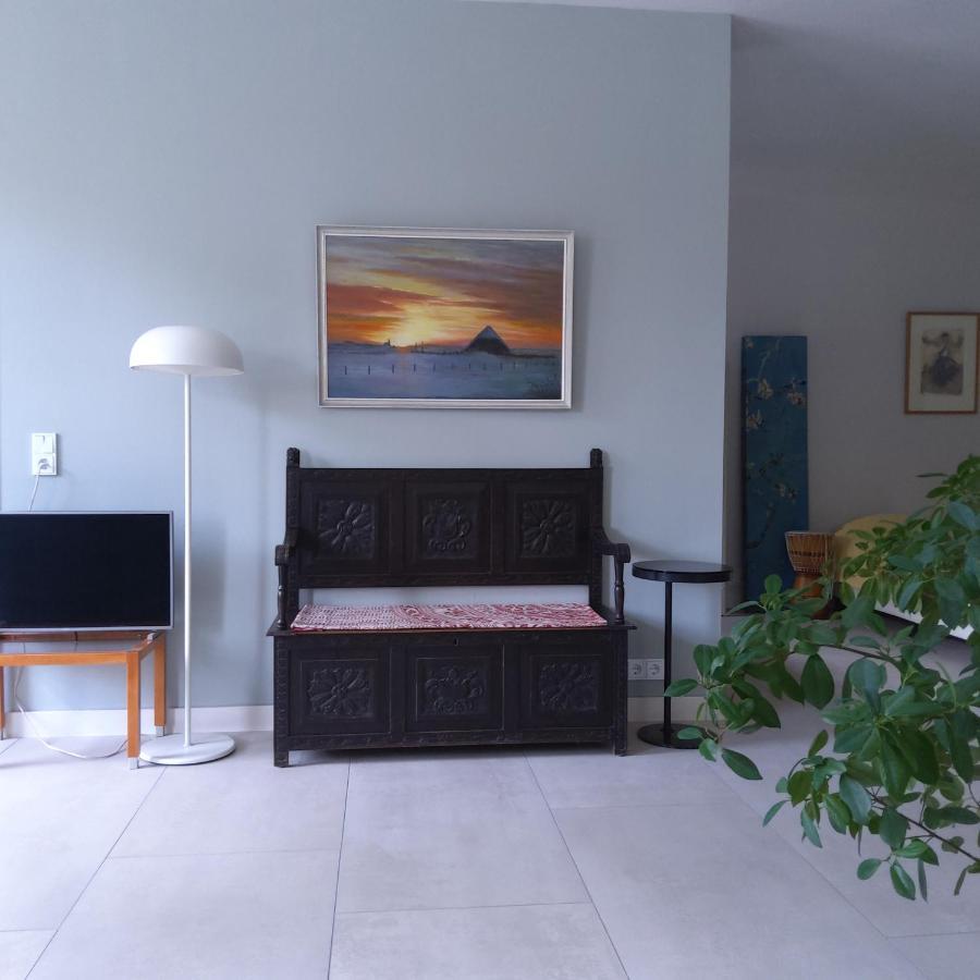 Ezinge Bed & Breakfast Appartement 'T Haventje מראה חיצוני תמונה